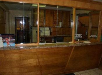 Budget Inn Of Tazewell County Pounding Mill Екстериор снимка